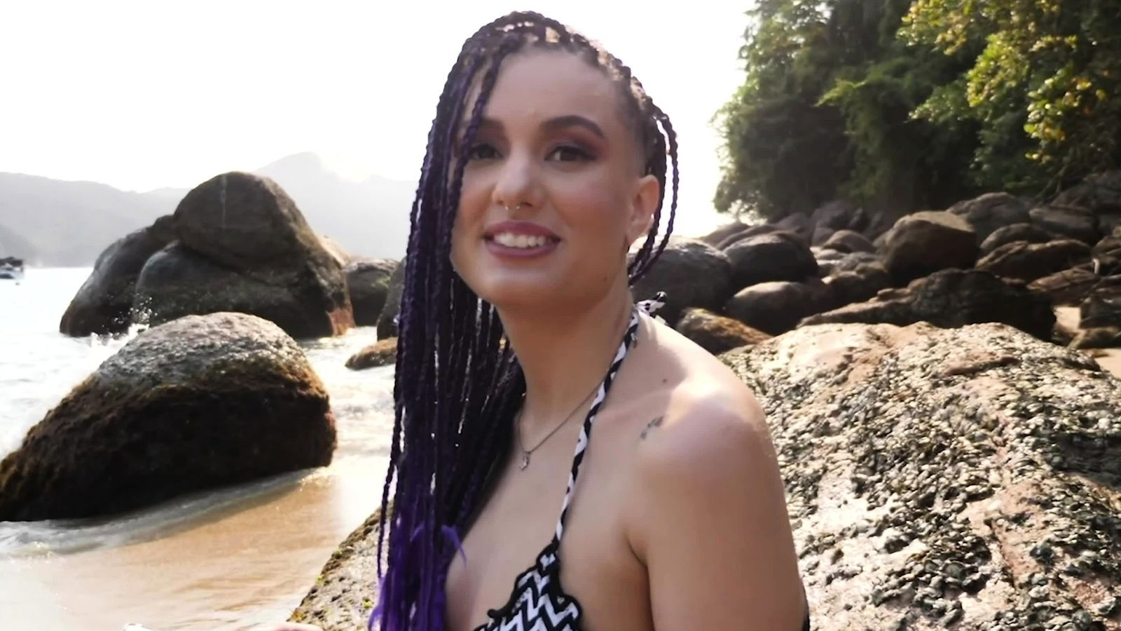 LUARA AMARAL Super latina girl