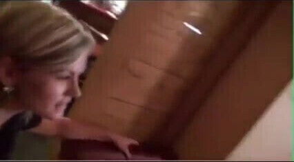 Quickie fuck with blond small