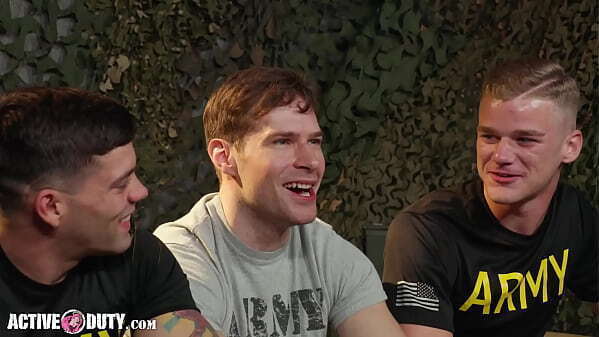 Wild Muscle Hunk Threeway Julian Brady, David Skylar, Jonathan Tylor ActiveDuty