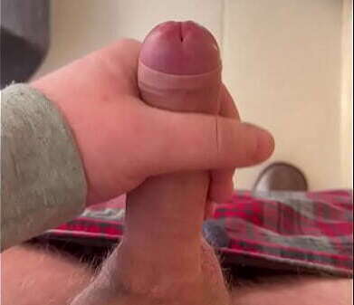 Молодой русский член кончает крупным планом балконе температуре