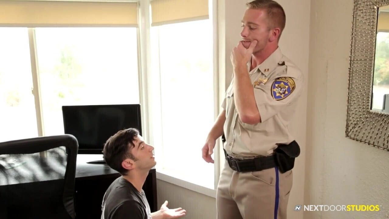 NextDoorBuddies Andy Officer's Cock