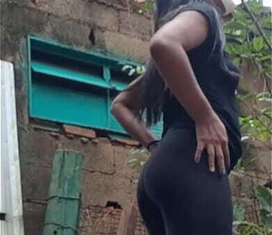 comi filha novinha enpreregada