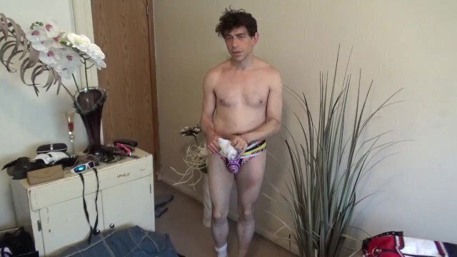 Porn Star Maolo Plays 'Virgin' Priest!