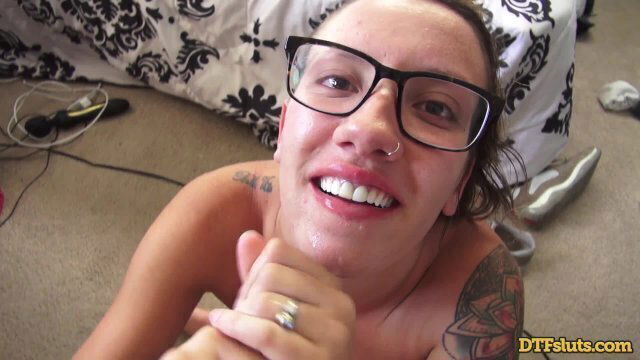 DTFsluts Creampied Pussy Slutty Nerd Sophia Grace
