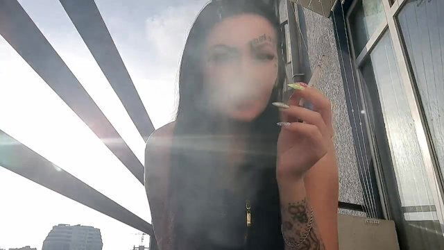 Smoking fetish from Dominatrix Nika. Smell cigarette smoke