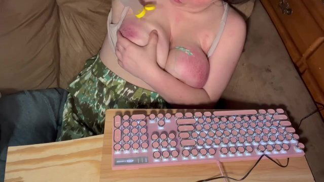 lotioning boobs toking (420) stage fright from hubby watching chill 12.3.2022