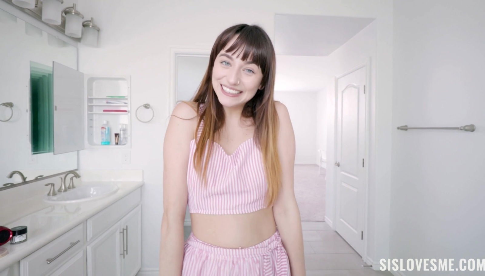 Lana Smalls sucking boyfriend's hard penis