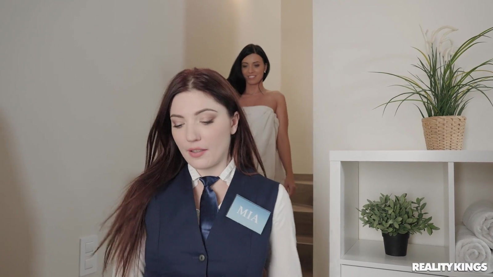 Vickie Brown moans while getting fingered Evans