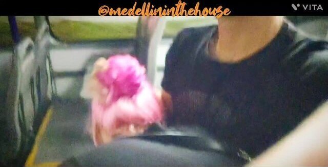 Follando en el metro de medellin