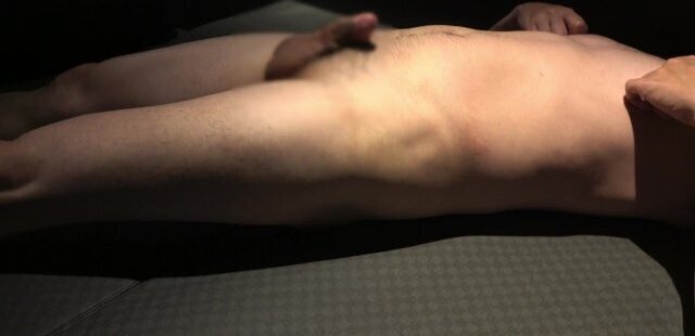 【HENTAIオナニー】声でつまずきながらの連続乳首絶頂と乳首イキでドライオーガズムを体験!! 「乳首絶頂ヘルス変態乳首」