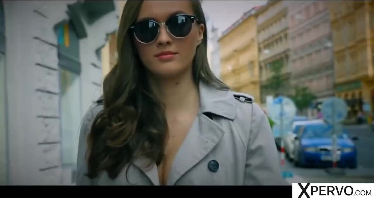 Beautiful Slut Stacy Cruz Squirting Orgasms sexy euro reality erotic hookup scene