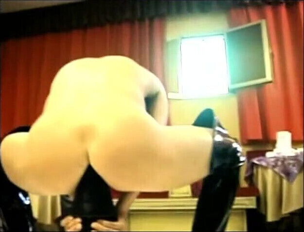 sluts with xtreme toys