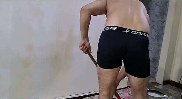 Esperta s&oacute_ para pintar casa mas..