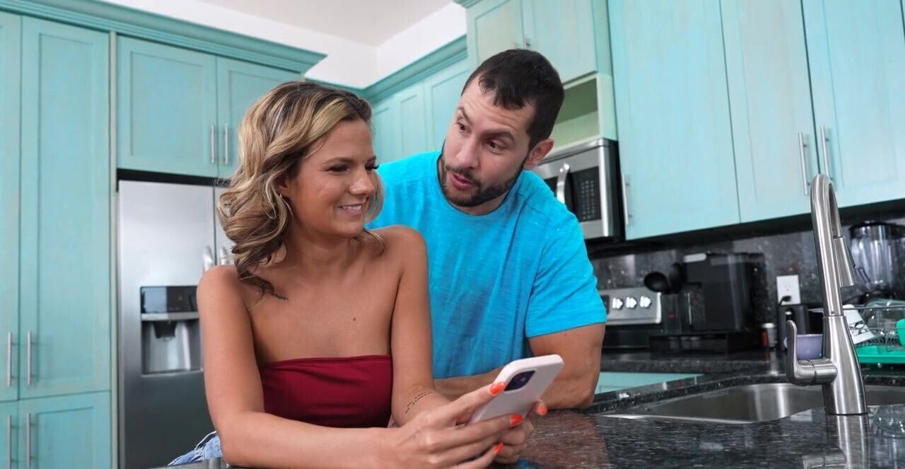 Carmela Clutch wants share dick with good looking Lacy