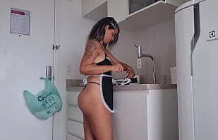 Look this maid came clean apartment!!!