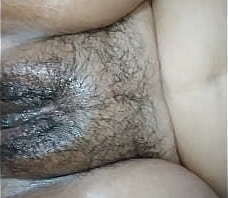 Por el culo a la amiga de mi suegra