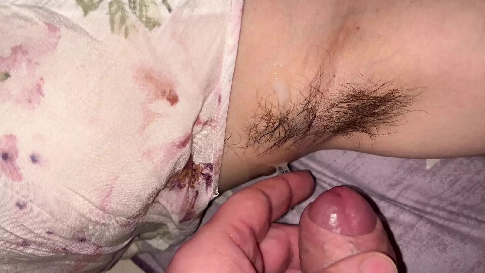 Cumshot hairy armpits