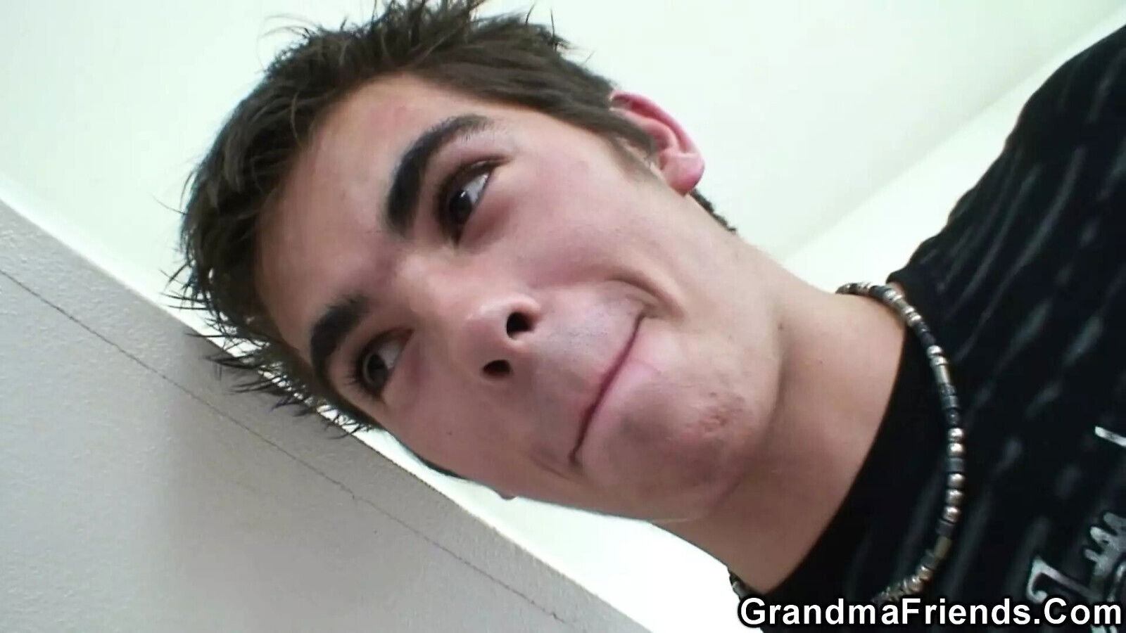 threesome with blonde grandmother