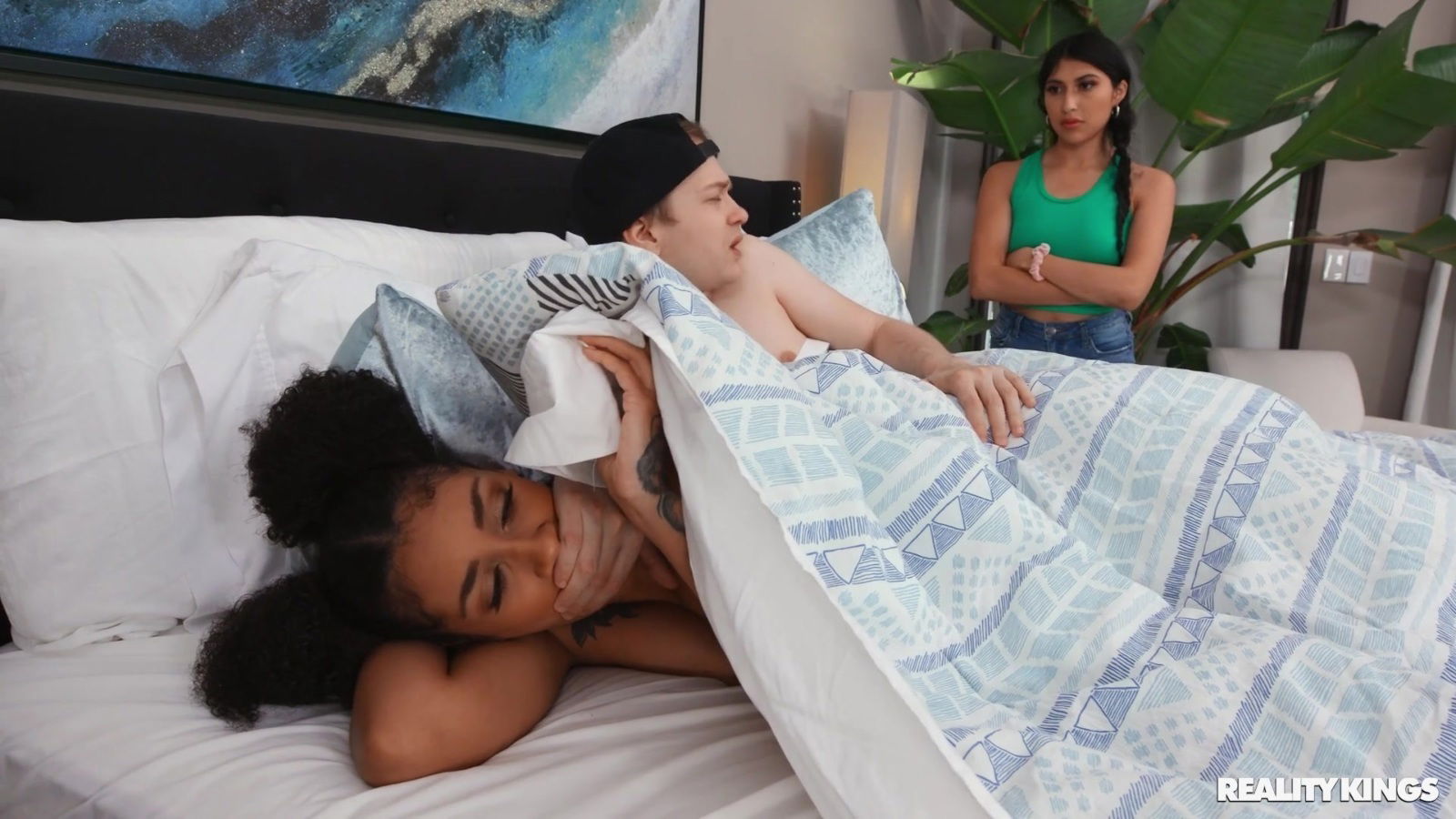 Interracial dicking with ebony darling Ariana Aimes