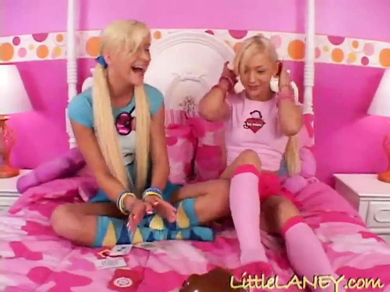 Little Laney licks pussy