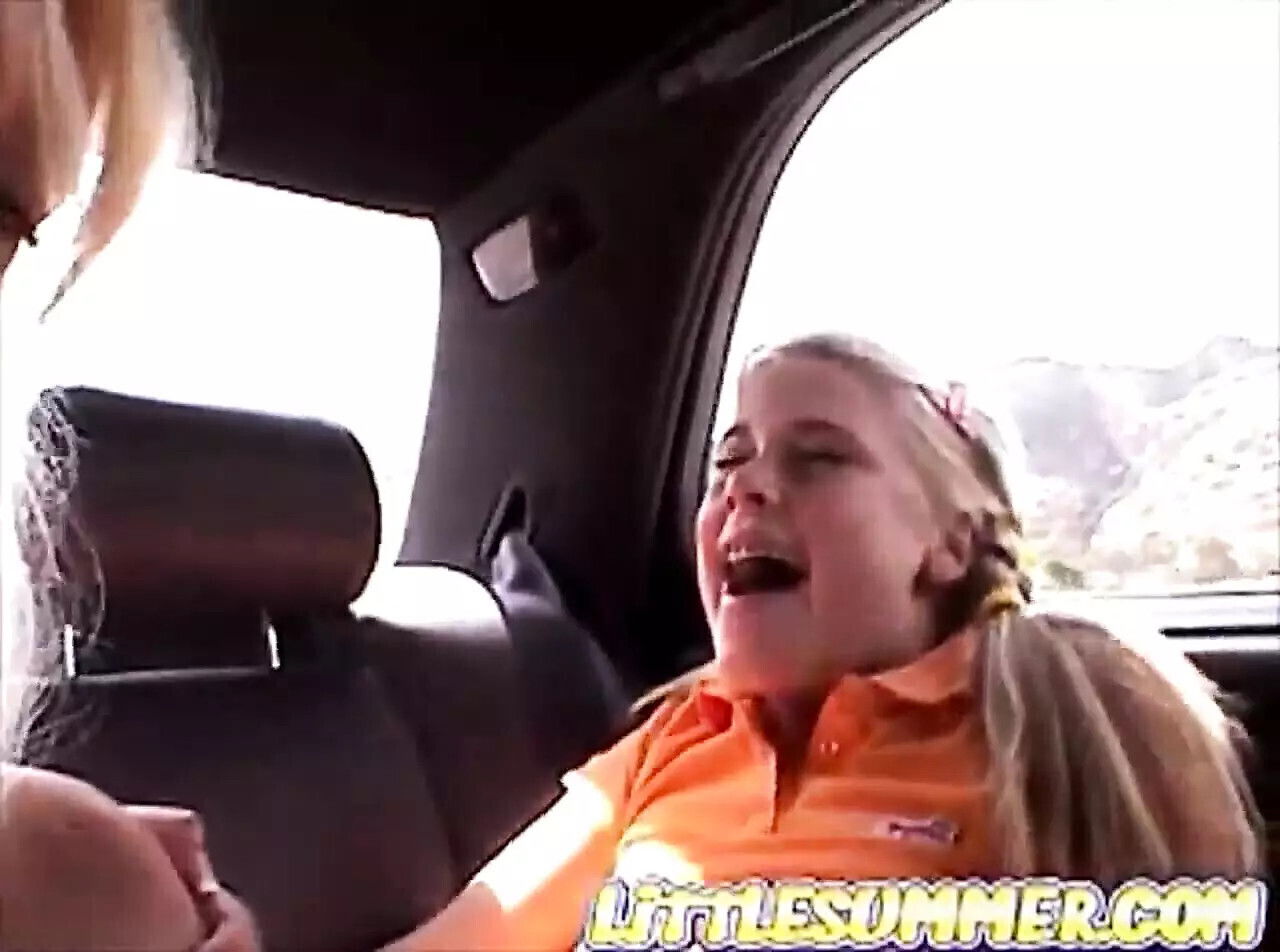 Little Summer fingers cute blonde lez