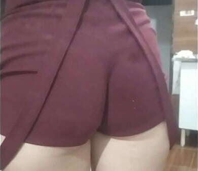 Gravei Minha Prima Exibindo Enquanto Fazia Tapioca