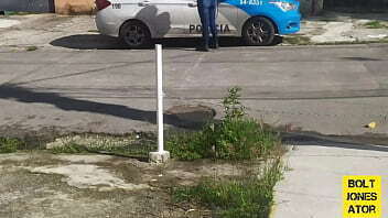 ATENDE CLIENTE CHAMARAM POL&Iacute_CIA.