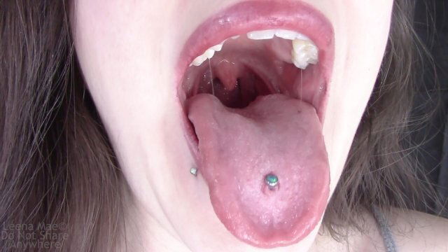 Yawning Swinging Uvula