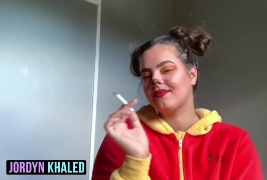 POOH BEAR: Smoking Cigarette