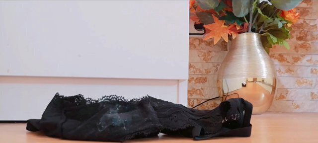 Stare at my farty panties - fart fetish mindfuck