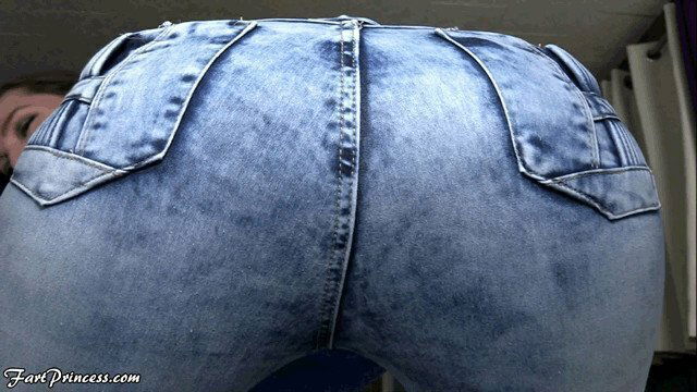 Birthday Farting Facesit Girlfriend Kristi Rips Farts Your Face