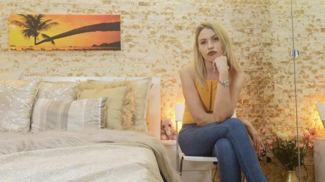 Cute girl jeans farts