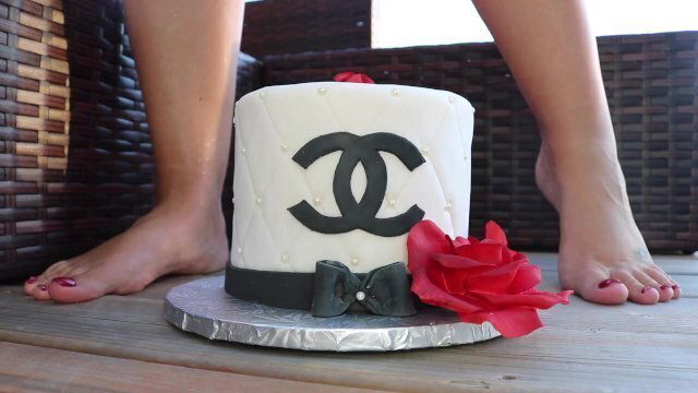 Mesmerizing Foot Cake Smash Food Crush Feet Fetish