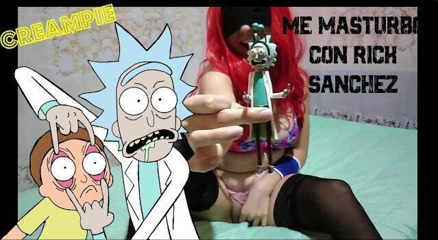 Peliroja se MASTURBA con figura de Rick&Morty luego hace burbujas con el SEMEN en su ano CREAMPIE