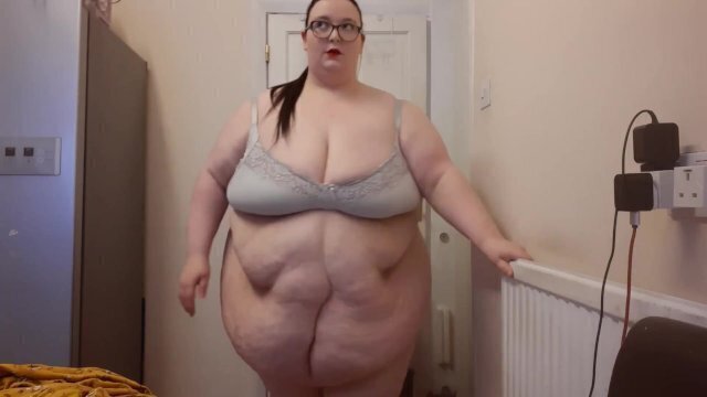 SSBBW THONGS LEATHER LEGGINGS