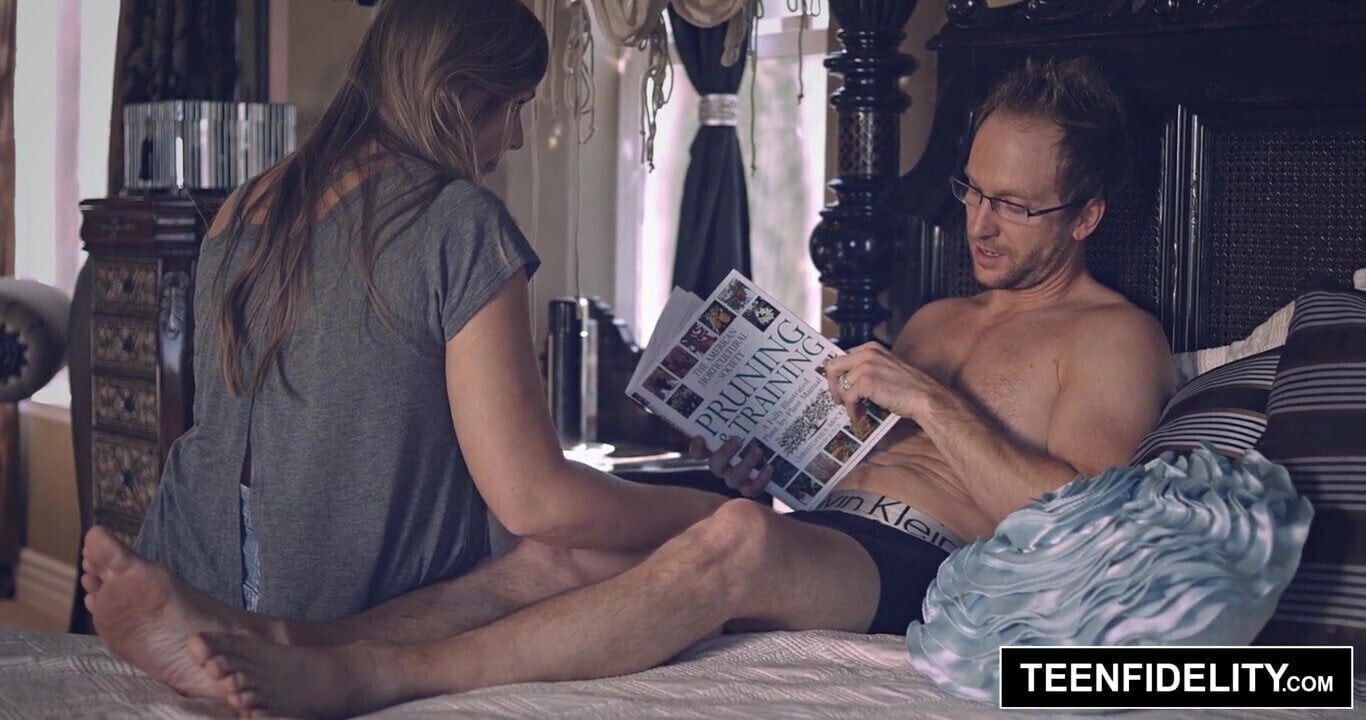 TEENFIDELITY Melissa Wants Play