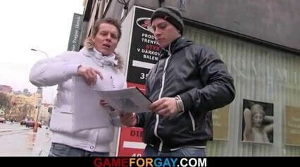 Property agent gets fucked homo