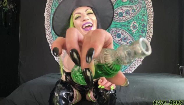 Wicked Witch West Magical femdom snap fingers