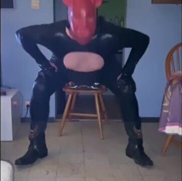 Dirty Tranny Piggy Analized Fucking Machine