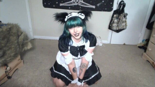Goth Maid Mutual Masturbation