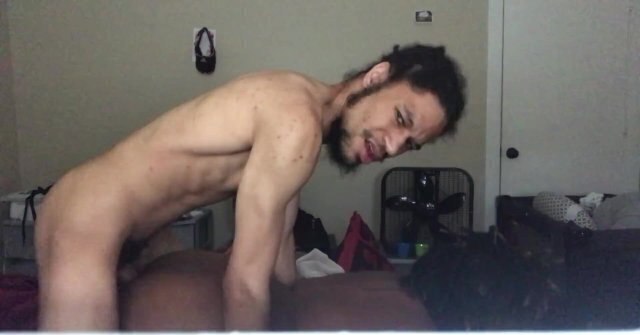 fucking dread head girl from back she moans and say why your so big and holding my leg then i nut