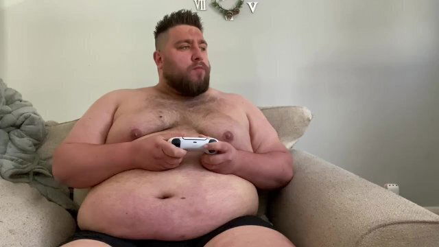 Female Feeder secretly Fattens up Male with Passion Patties