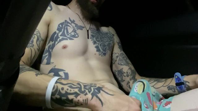 Cumming with dirty talk