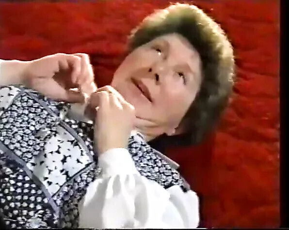 Goldie Vintage Granny