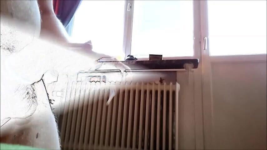 Swedish guy with big cock has huge cumshot