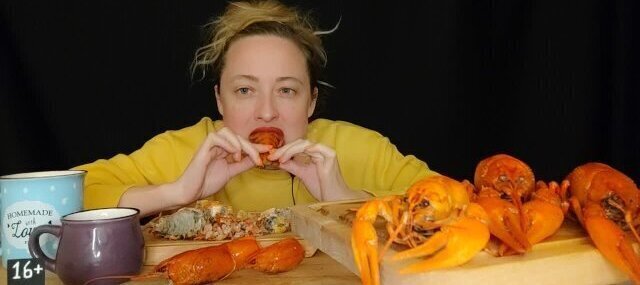 мукбанг асмр РАКИ Аппетитные красные штучки!