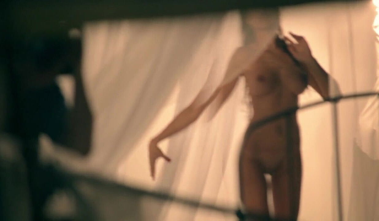 Awesome Renee - Introduction of the Beauty