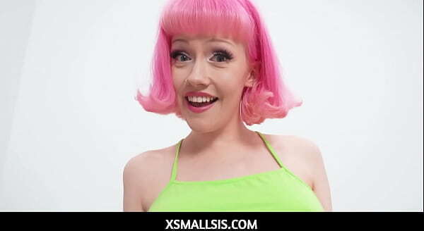 XSmallSis -Helping Step With Creator'_s Block- Rees