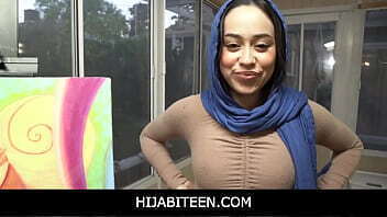 HijabiTeen-Is Ready To Spread Her Legs But Won'_t Remove Her Hijab