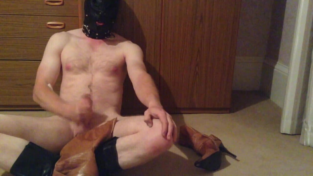 Hooded cum on tan boots